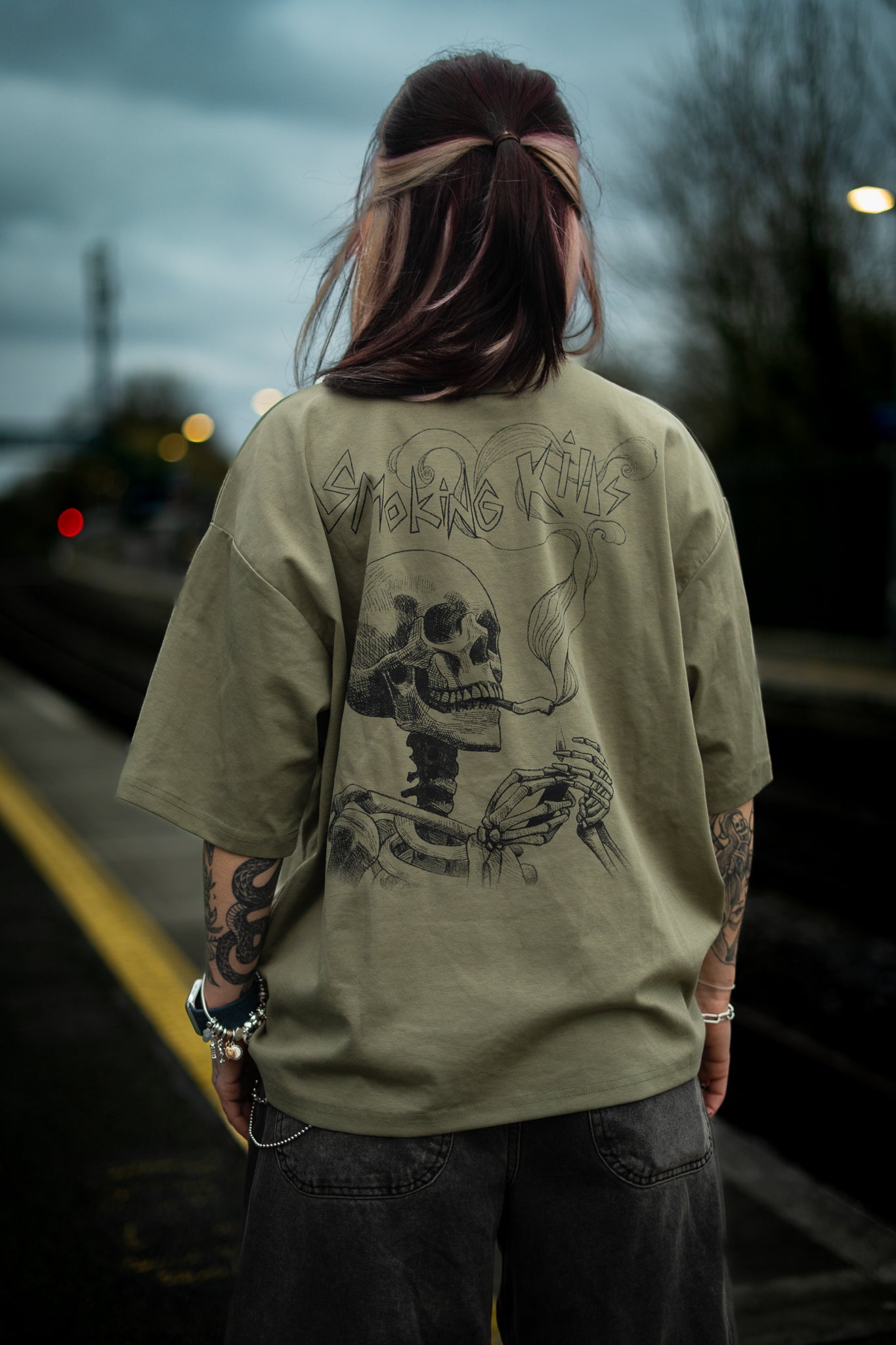 Naive-tee